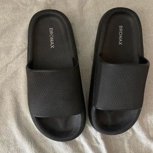 Foam slides